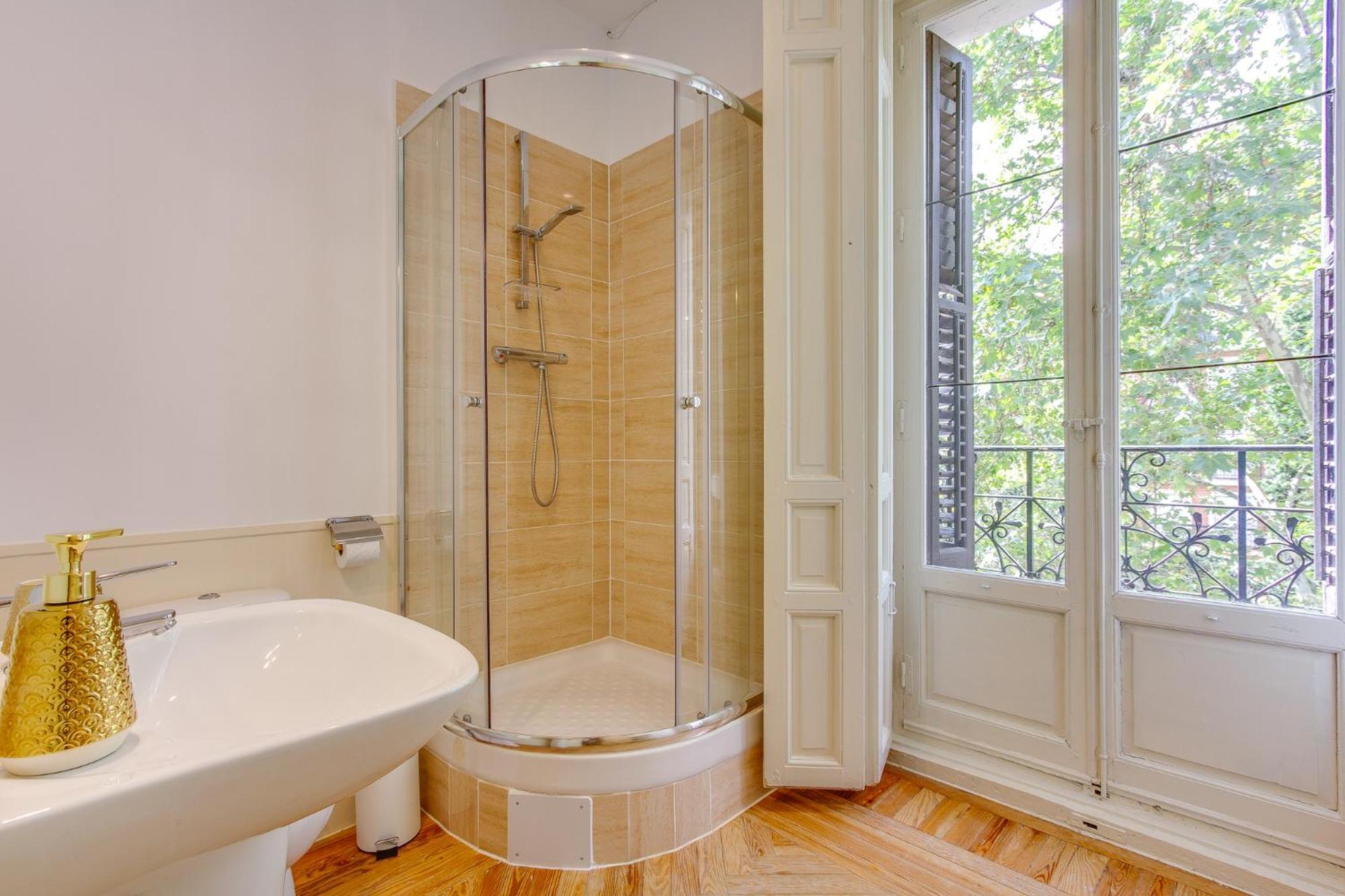 Amplias Habitaciones En El Corazon De Madrid - Plaza De Espana 외부 사진